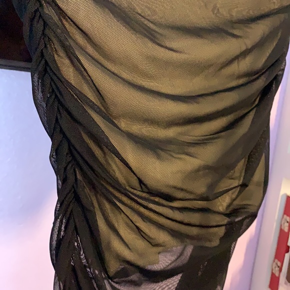 Nude mesh skirt - Picture 2 of 3